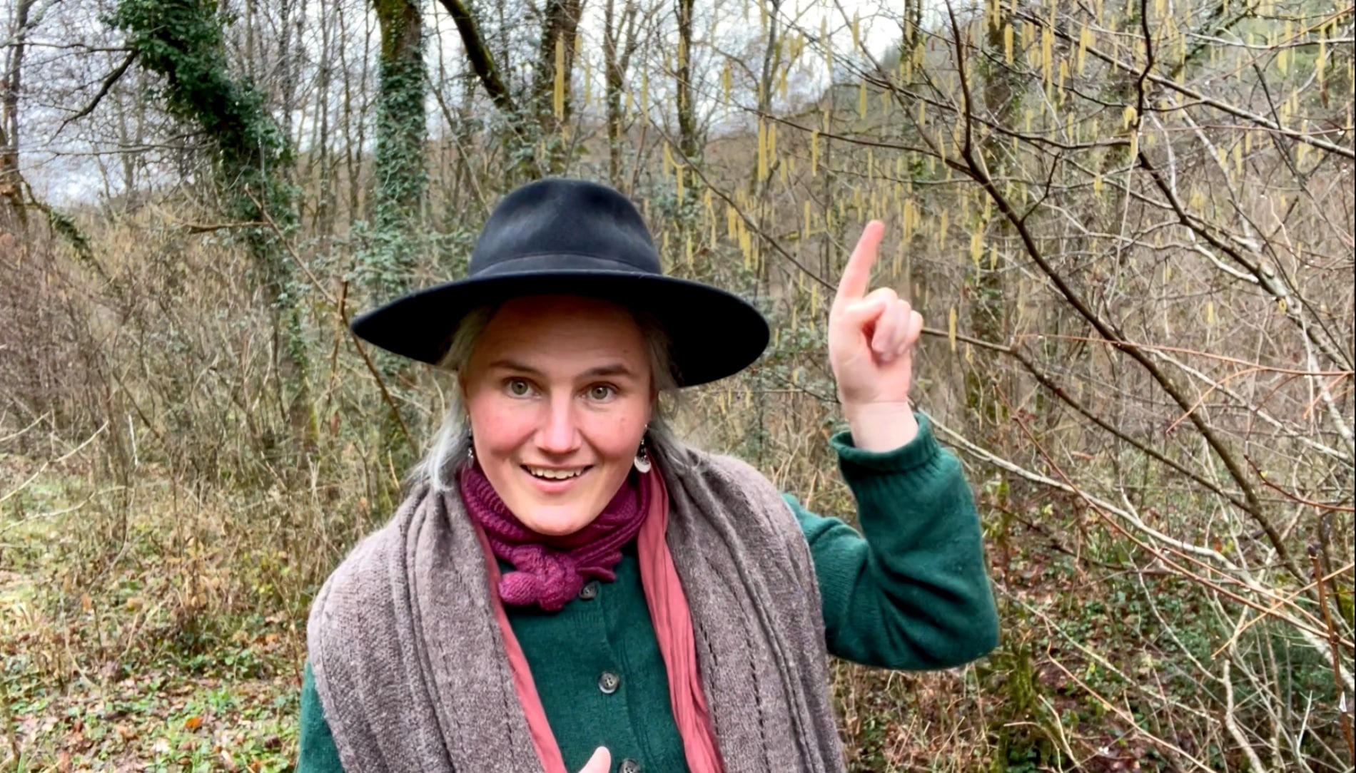 header-hasel-eselsbruecke-1900-min